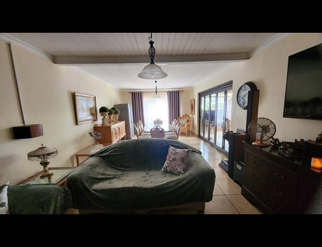 3 BEDROOM TOWNHOUSE FOR SALE IN WONDERBOOM